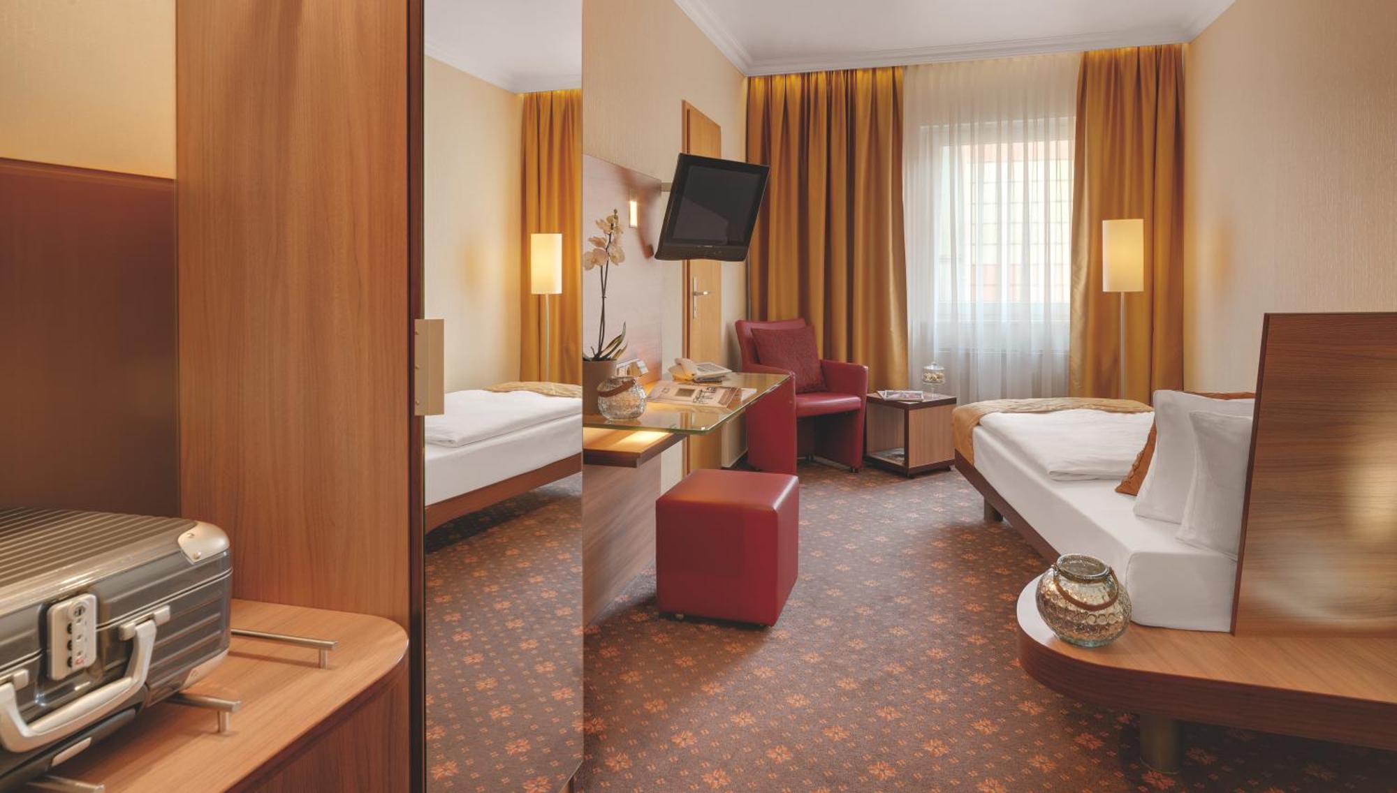 Hotel Wegner - T H E Culinary Art Hotel Langenhagen  Room photo